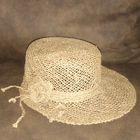 Cute Summer Wicker Style Hat NWOT 👒 - Picture 1 of 10